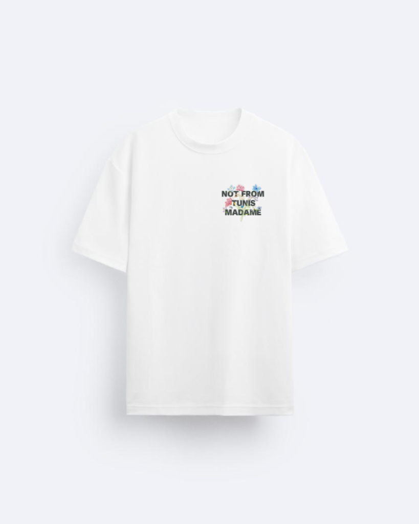 Le T-shirt NFTM fleuri.